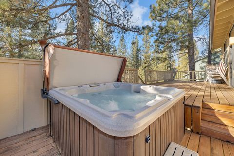 Tiny photo for 58035 Kinglet Road #16, Sunriver, OR 97707 (MLS # 220213958)