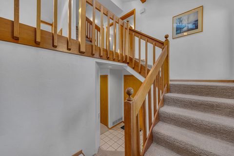 Tiny photo for 58035 Kinglet Road #16, Sunriver, OR 97707 (MLS # 220213958)