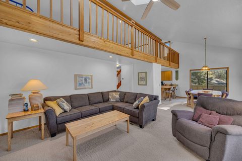 Tiny photo for 58035 Kinglet Road #16, Sunriver, OR 97707 (MLS # 220213958)