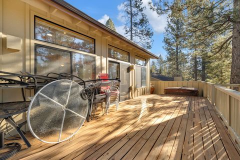 Tiny photo for 58035 Kinglet Road #16, Sunriver, OR 97707 (MLS # 220213958)