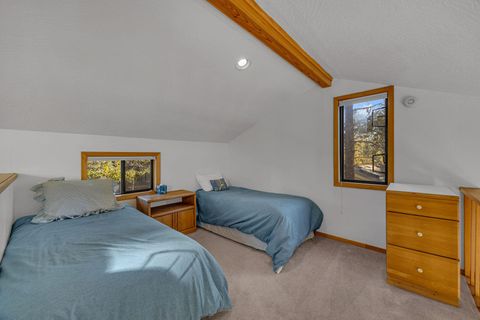Tiny photo for 58035 Kinglet Road #16, Sunriver, OR 97707 (MLS # 220213958)