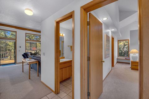 Tiny photo for 58035 Kinglet Road #16, Sunriver, OR 97707 (MLS # 220213958)