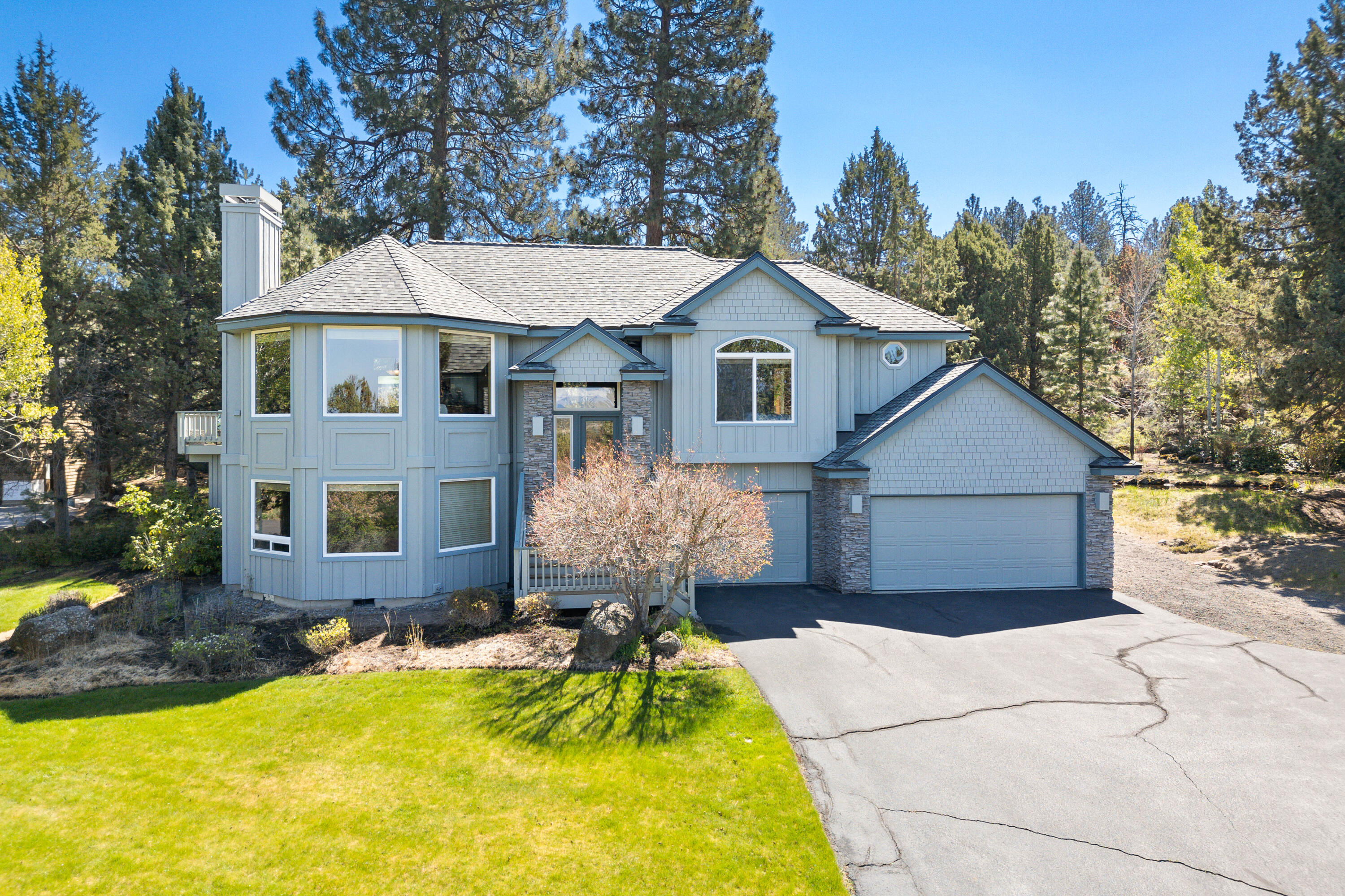 4057 NW Northcliff