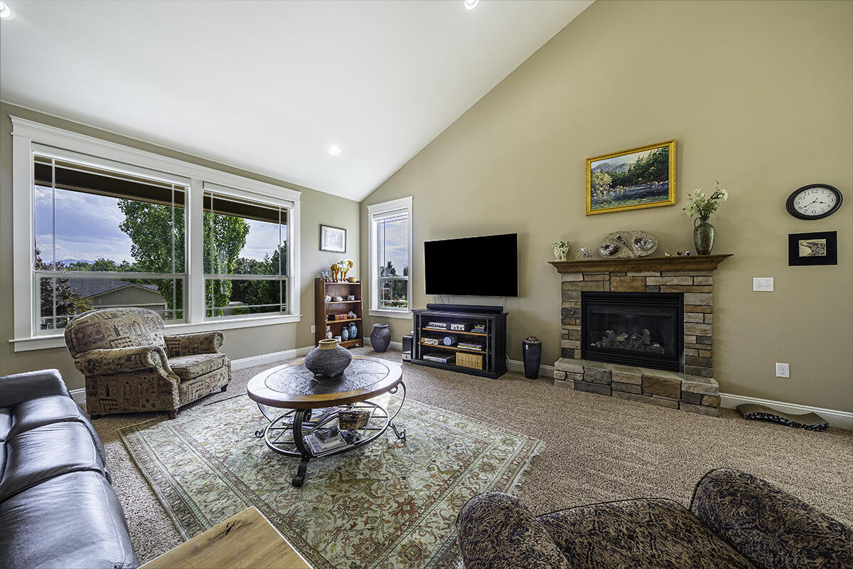 Forest Ridge At Vista Pointe Phase 1 - Residential