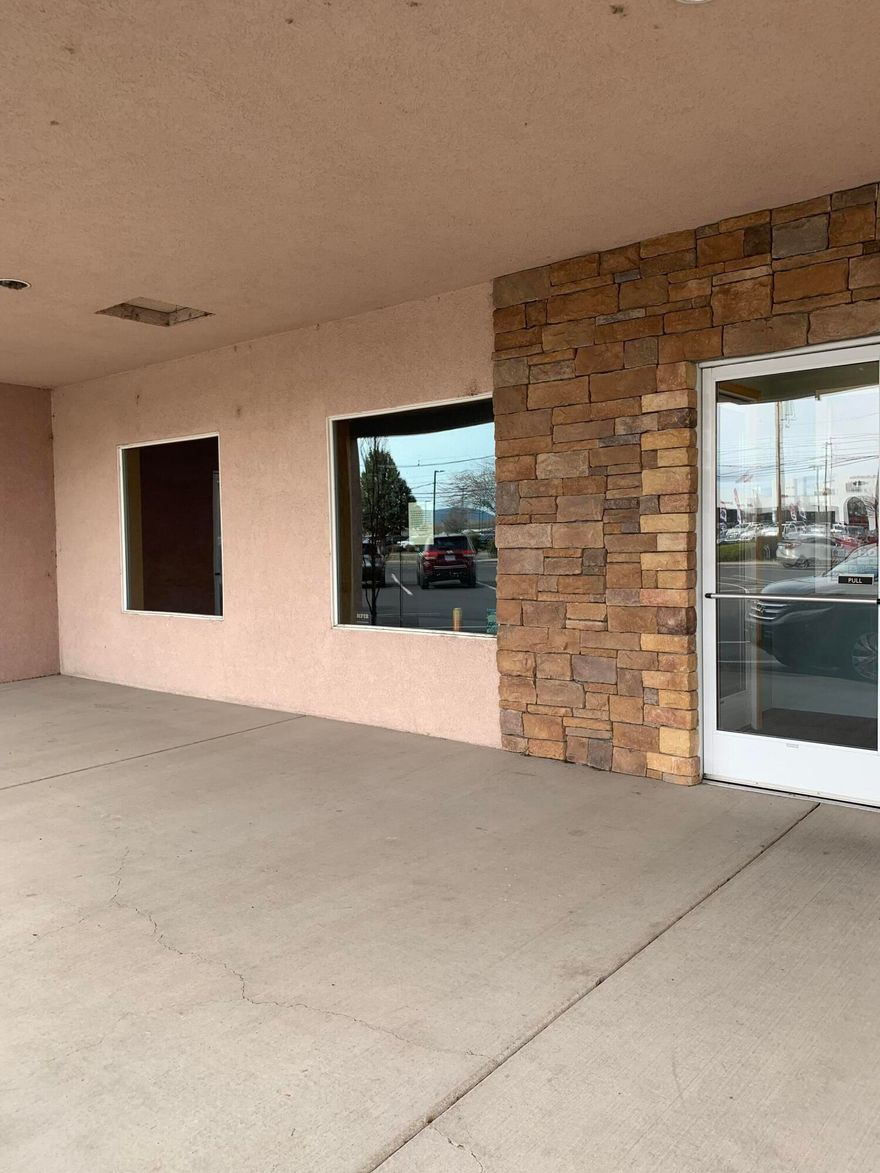 Westwind VIllage ground level retail/office space available for rent @ $1975/mo. Has kitchen, reception area, ADA bath, 2 offices or conference area. Was last leased as an insurance office. Gas heat. Separate meters. Water, sewer and garbage included in rent. Excellent paved parking and visibility.