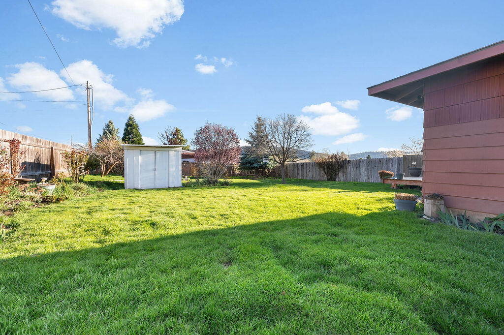 Klamath Falls -Buena Vista Addition - Residential