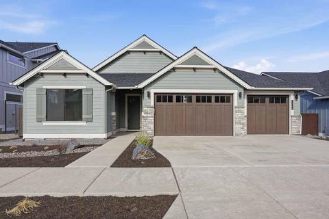 1361 NW Ochoa Drive Bend OR 97703