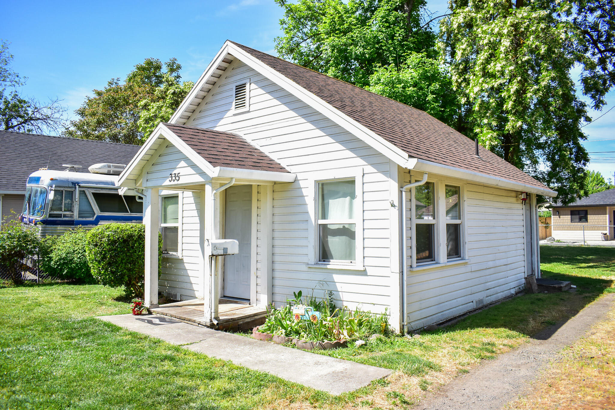 335 Marie Street