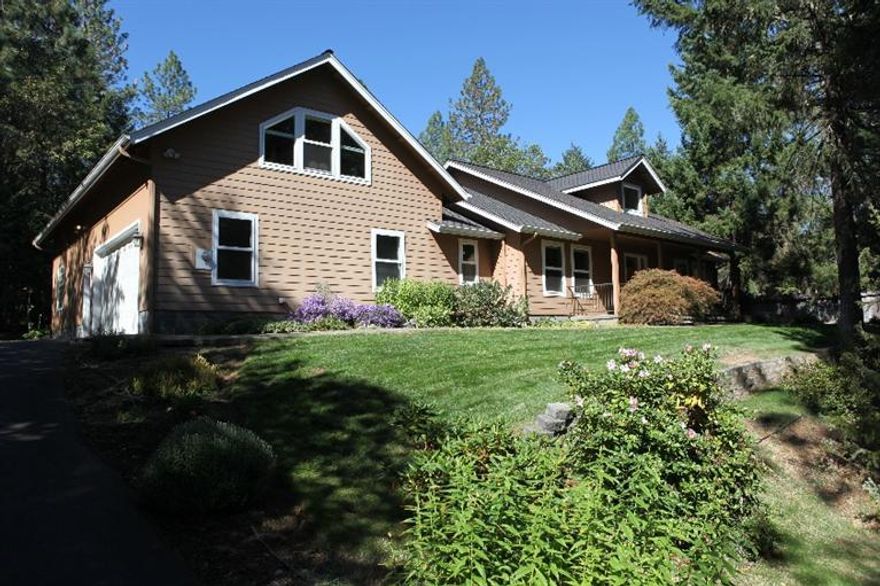 This is a very well maintained, beautiful 5 Bedroom home ready to move in. Property is mostly fenced and has security gate. Garden area and fruit trees for the green thumb. Sprinkler and drip systems will keep the easy to maintain yard in great condition. Covered RV Parking with hookups round this property off as a must see.