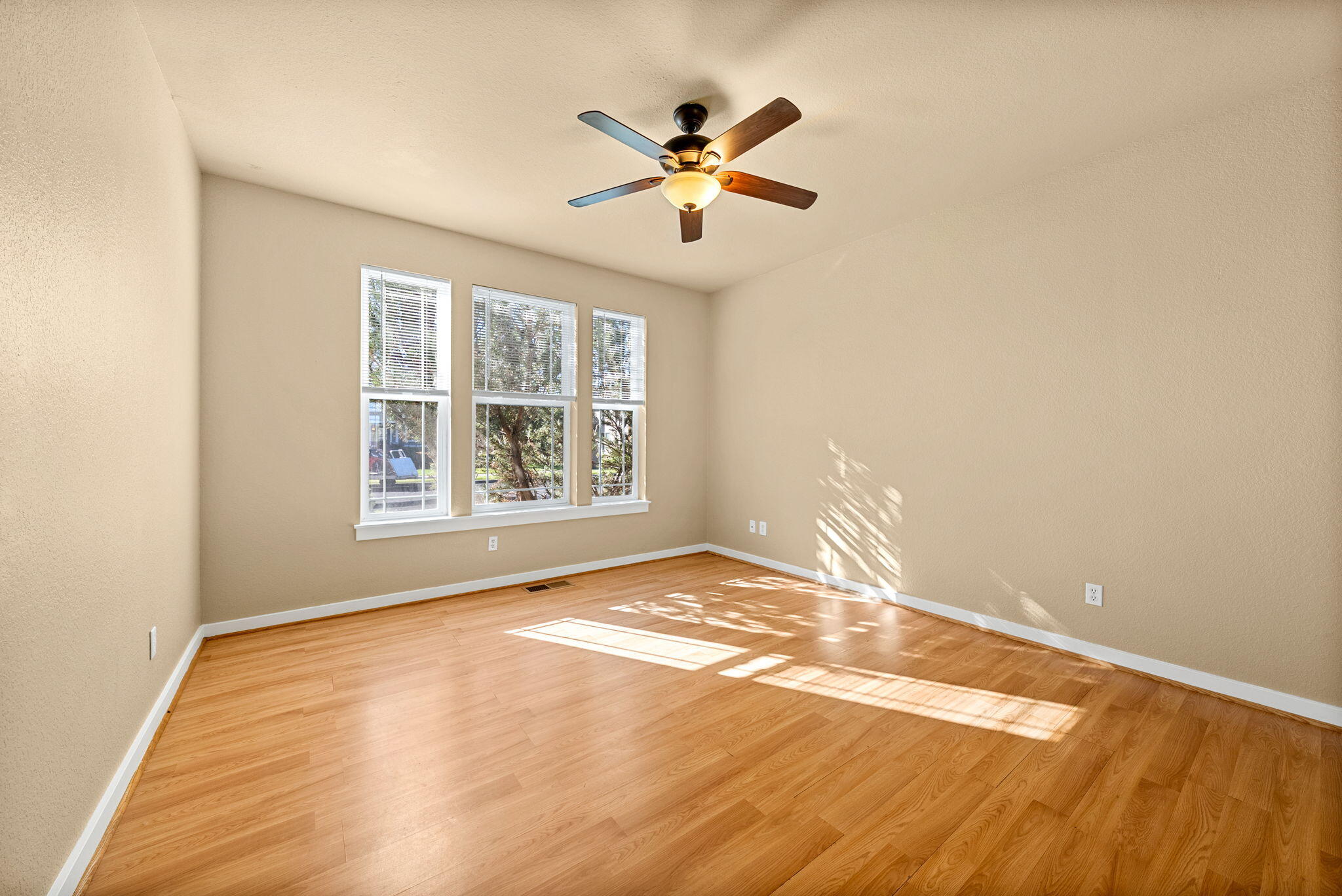 Glenshire - Residential Income