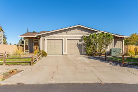 822 NE Hidden Valley Drive Bend OR 97701
