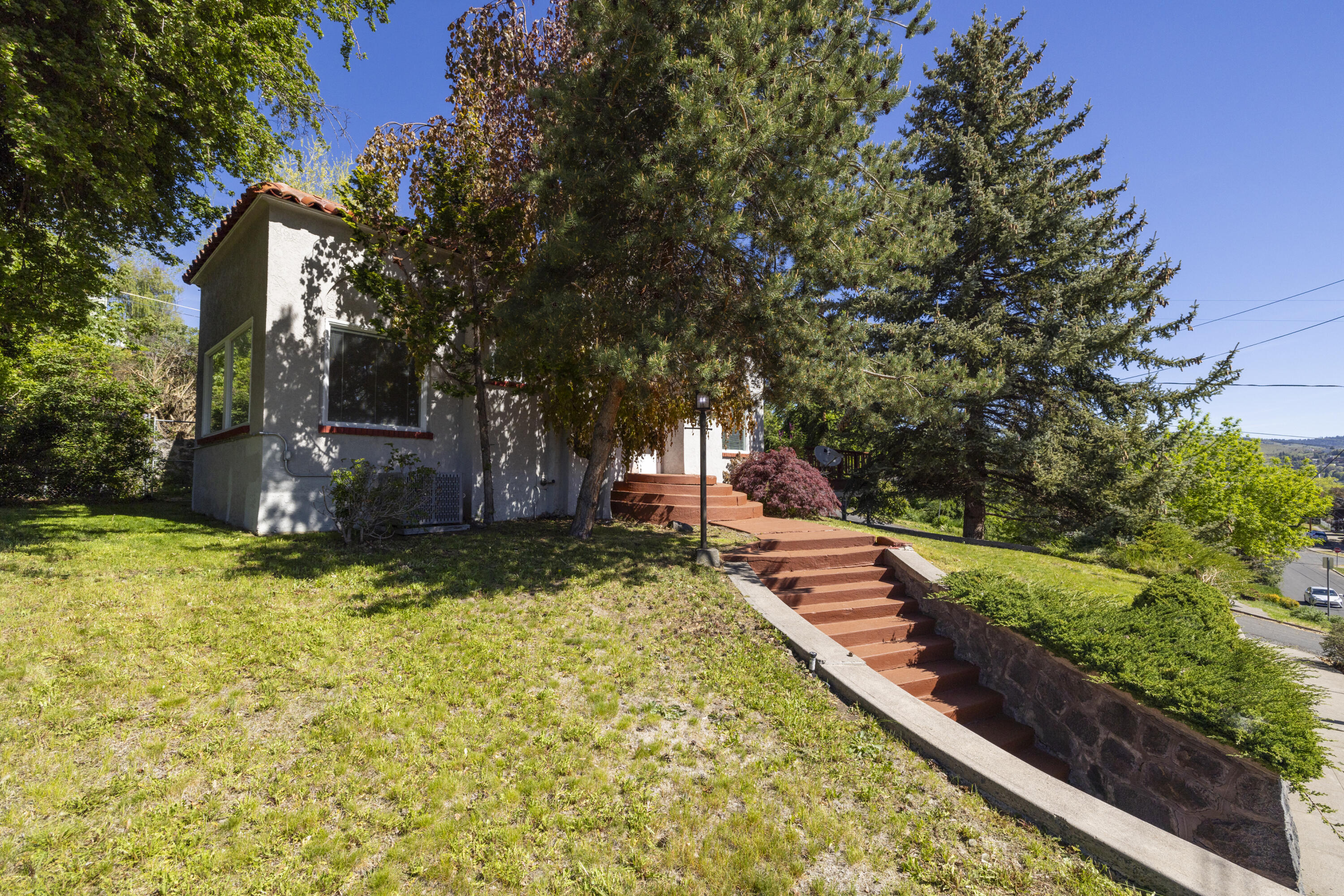 Klamath Falls -Ewauna Heights Addition - Residential