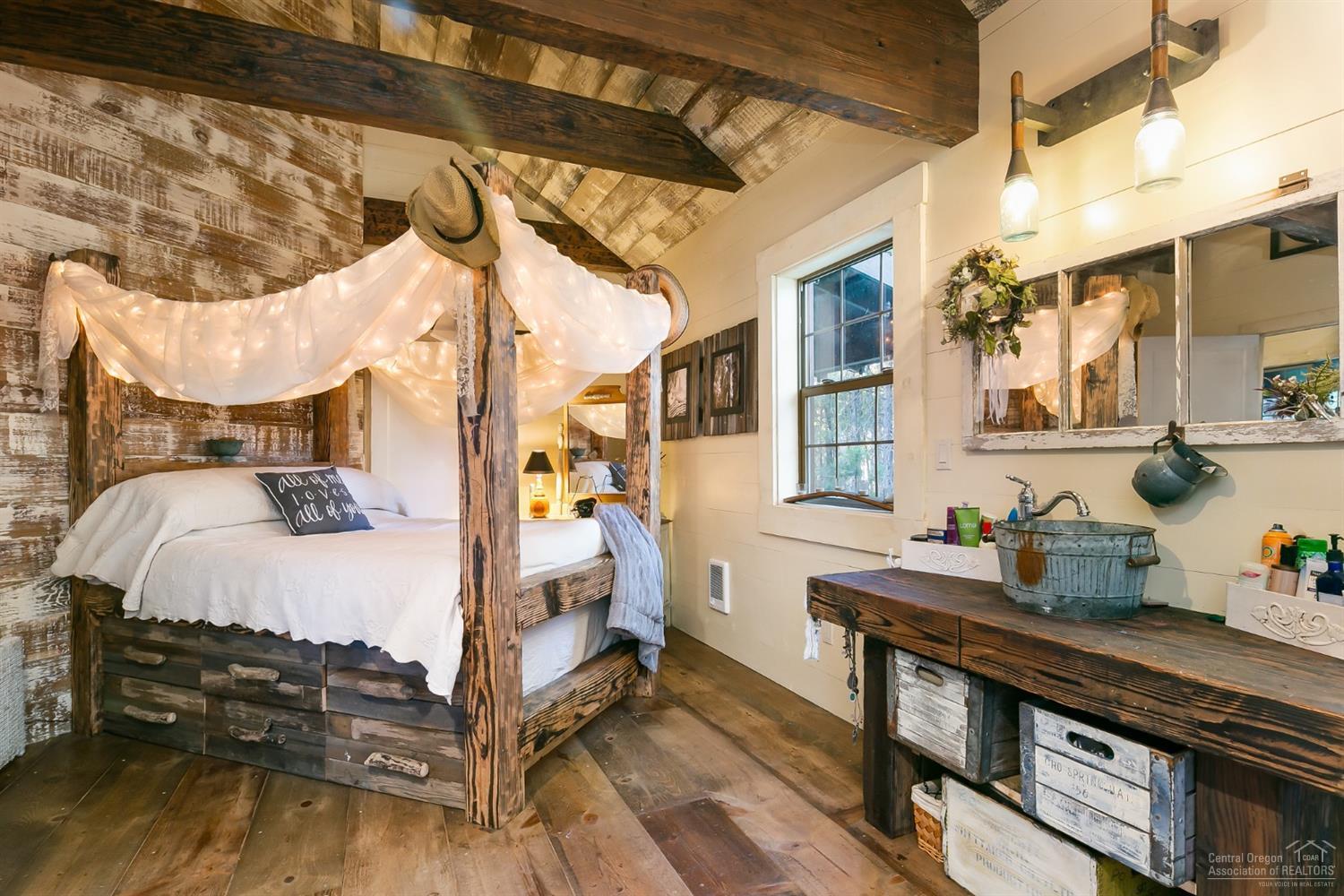 Ponderosa Pines - Residential