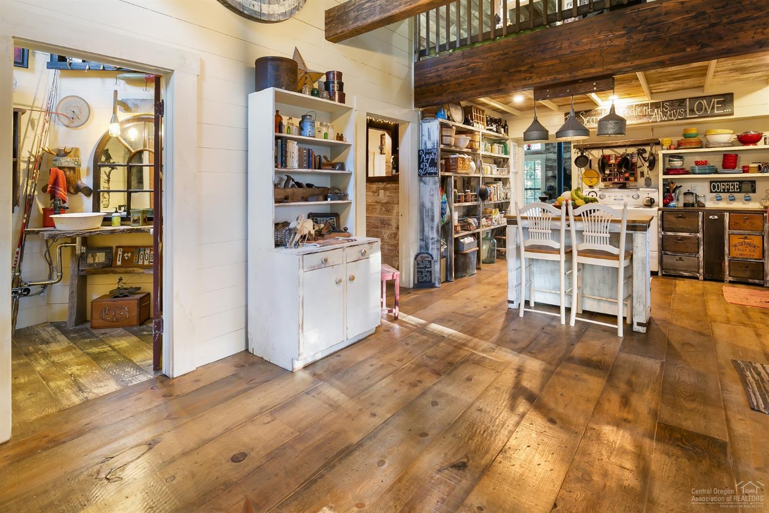 Ponderosa Pines - Residential