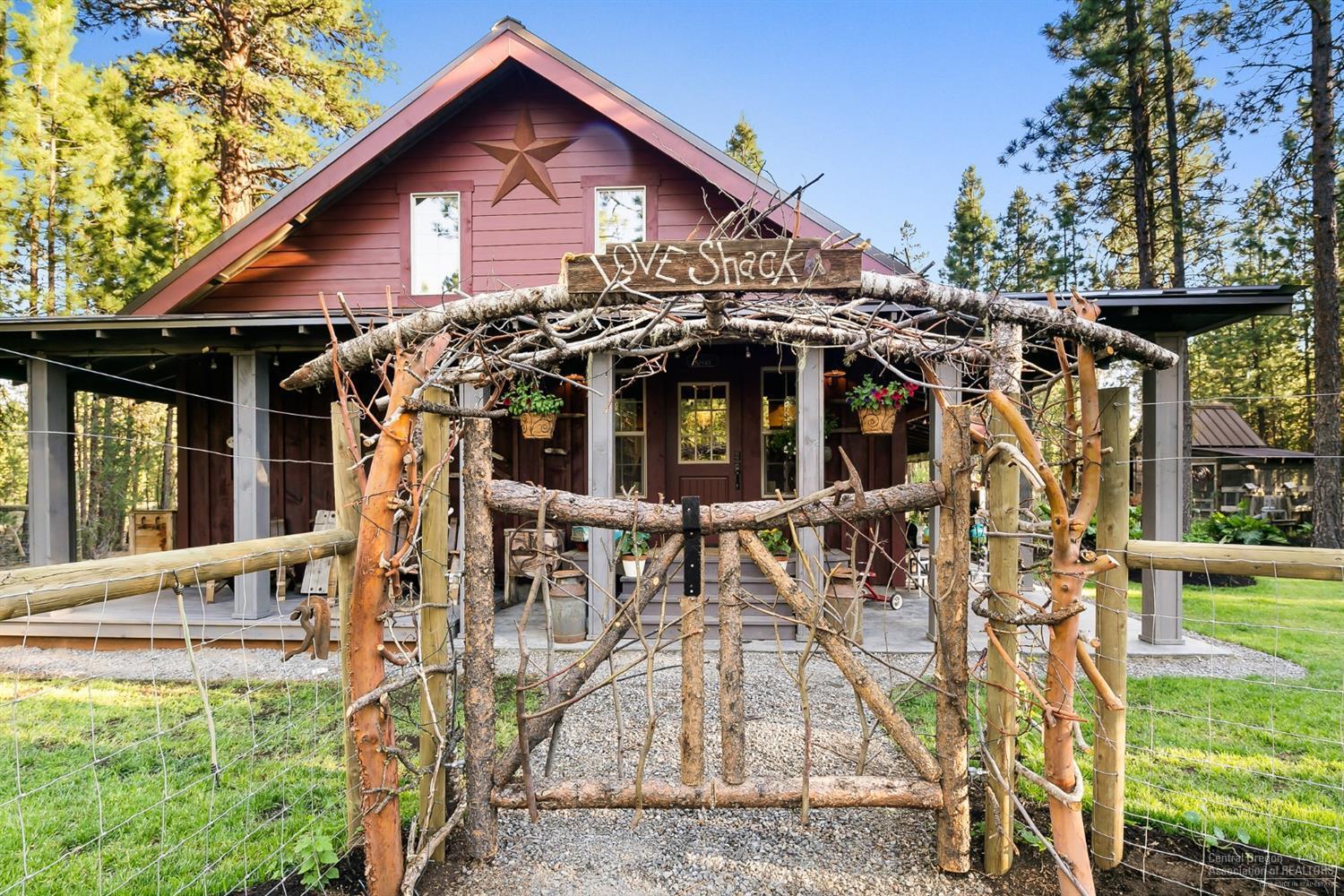 Ponderosa Pines - Residential