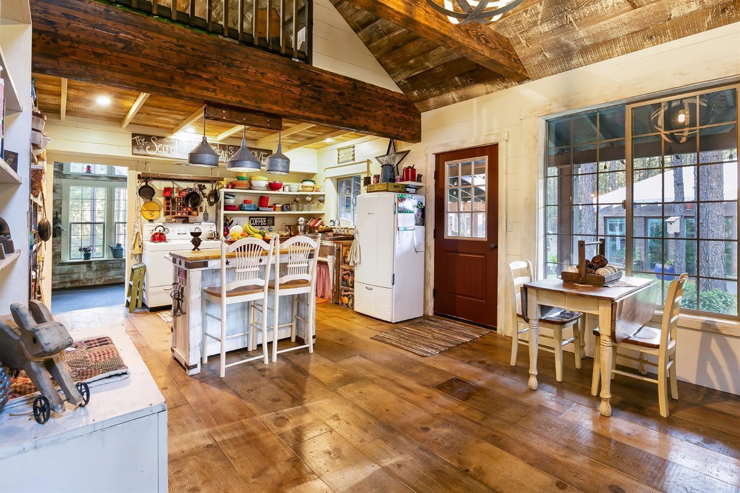 Ponderosa Pines - Residential