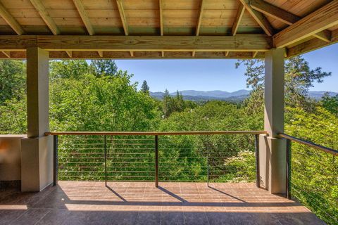 Tiny photo for 1630 NW Olmar Drive, Grants Pass, OR 97526 (MLS # 220217656)