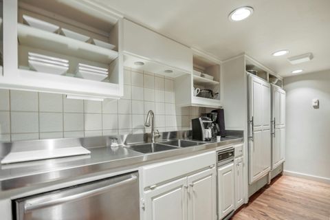 Tiny photo for 1630 NW Olmar Drive, Grants Pass, OR 97526 (MLS # 220217656)