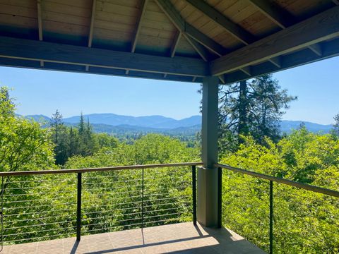 Tiny photo for 1630 NW Olmar Drive, Grants Pass, OR 97526 (MLS # 220217656)
