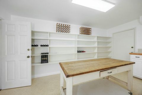 Tiny photo for 1630 NW Olmar Drive, Grants Pass, OR 97526 (MLS # 220217656)