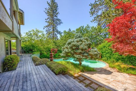 Tiny photo for 1630 NW Olmar Drive, Grants Pass, OR 97526 (MLS # 220217656)