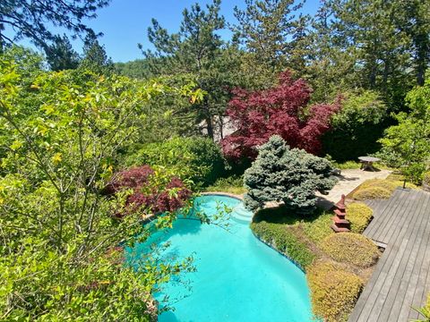 Tiny photo for 1630 NW Olmar Drive, Grants Pass, OR 97526 (MLS # 220217656)