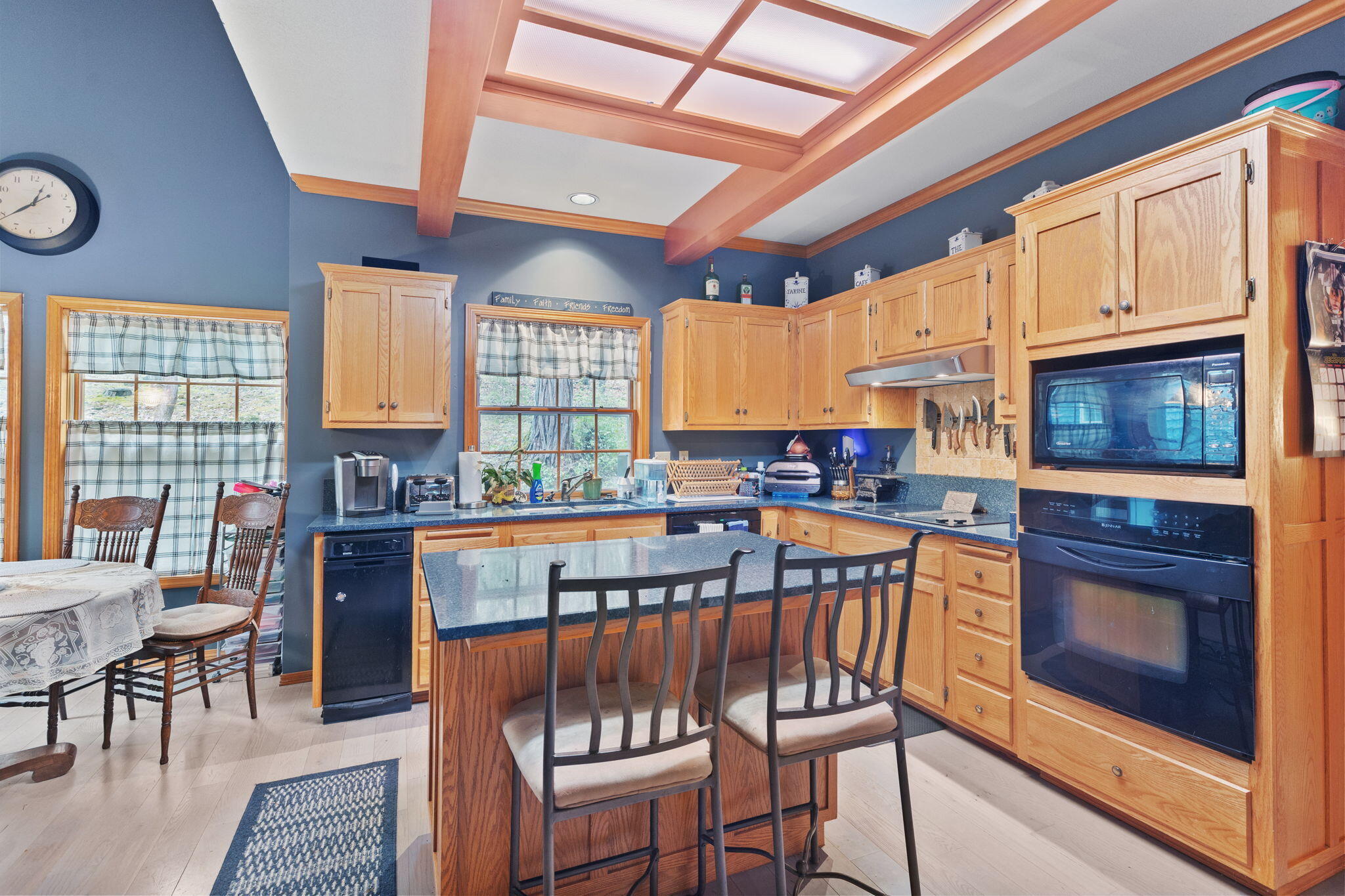 Country Hills Estates - Residential