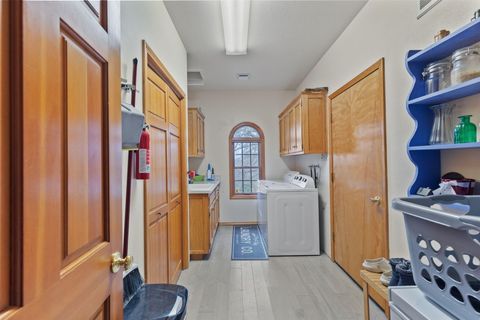 Tiny photo for 543 Serenity Lane, Grants Pass, OR 97526 (MLS # 220212945)