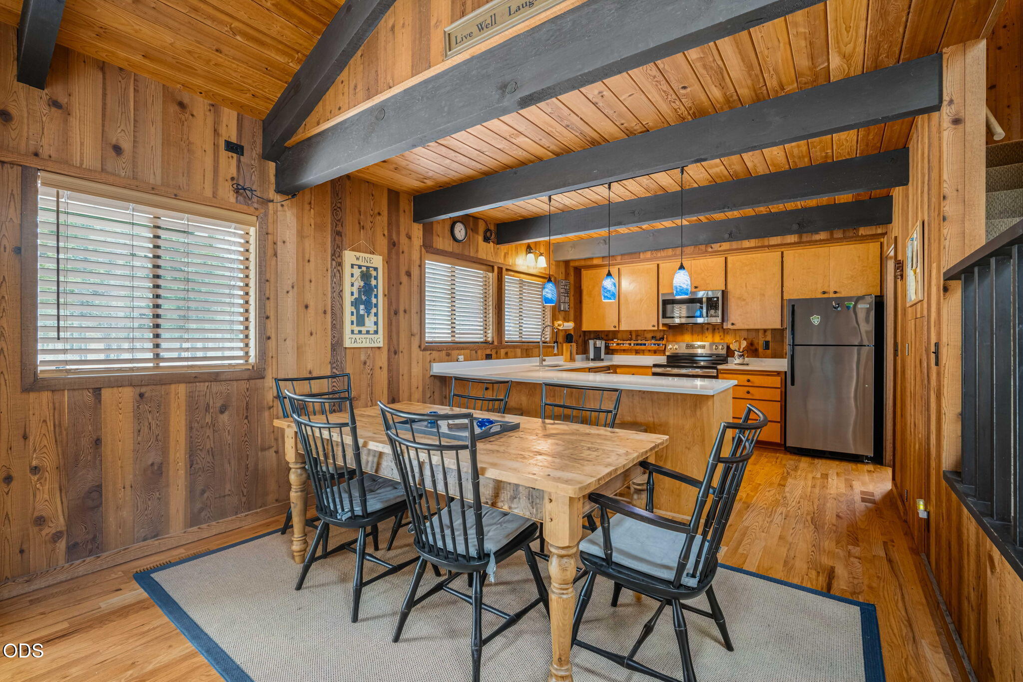 56828 Deschutes Lane 7