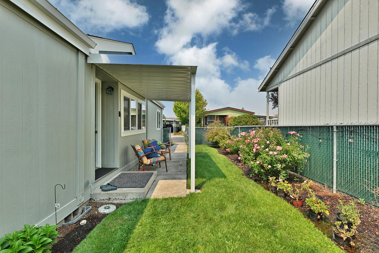 Hidden Grove - Residential