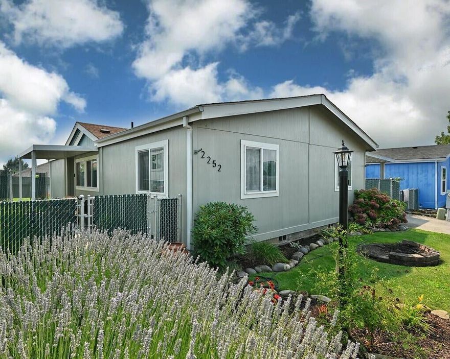 Are you looking for the cutest home in Hidden Grove / Green Valley subdivision? This home is in perfect condition with a brand-new kitchen, brand new counter tops, freshly painted, fully fenced, storage shed, and much more. The subdivision offers a club house, basketball courts, tennis courts, swimming pool, playground, and of course across the street is Don Johns memorial park that has pickle ball, playground, picnic areas and water splash zones.