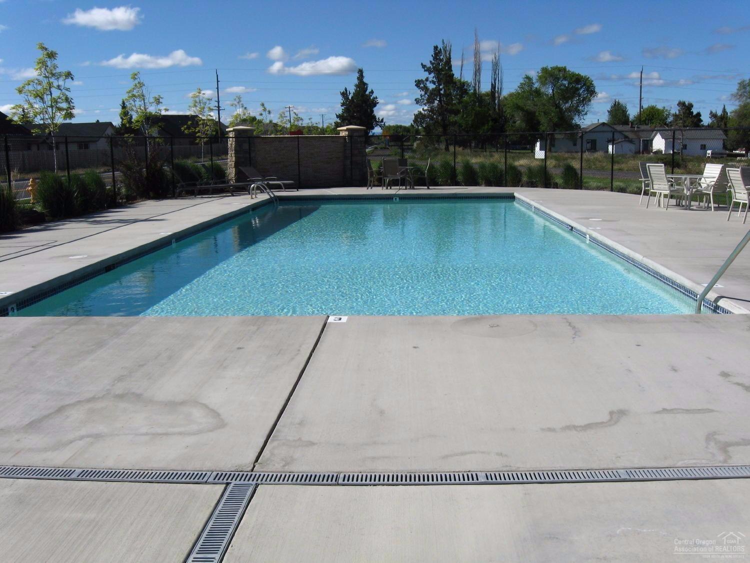 Fieldstone Crossing - Residential