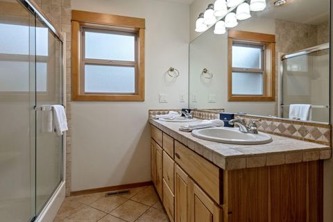 Tiny photo for 57561 Whistler Lane, Sunriver, OR 97707 (MLS # 220216921)