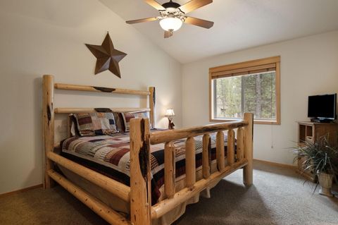 Tiny photo for 57561 Whistler Lane, Sunriver, OR 97707 (MLS # 220216921)