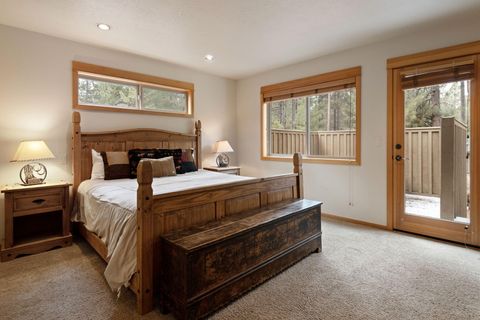 Tiny photo for 57561 Whistler Lane, Sunriver, OR 97707 (MLS # 220216921)