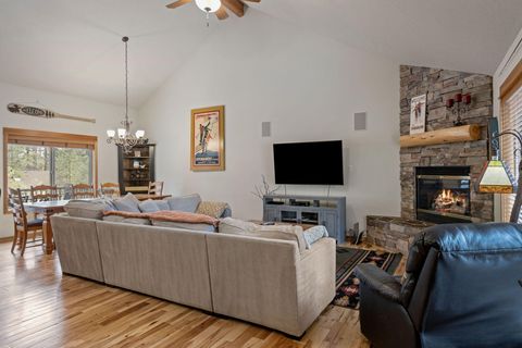 Tiny photo for 57561 Whistler Lane, Sunriver, OR 97707 (MLS # 220216921)