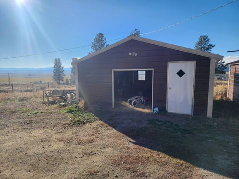 Tiny photo for 29151 Beatty Drive, Beatty, OR 97621 (MLS # 220212175)