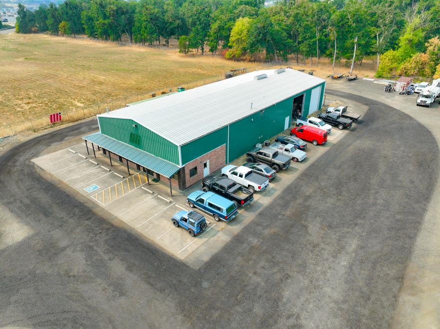 Well built, easy to access, and efficiently designed building with warehouse area, storage and stock rooms, finished offices, multiple bathrooms, and many roll up doors. Available for sale or lease. Great location in industrial area in Roseburg, with easy access to I-5 and many state highways. Also available for lease.