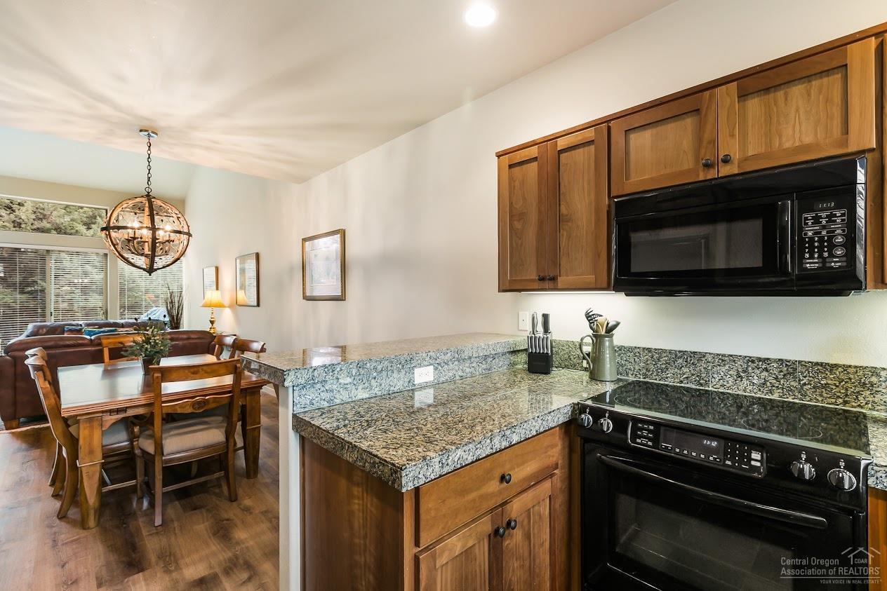 Eagle Crest - Residential