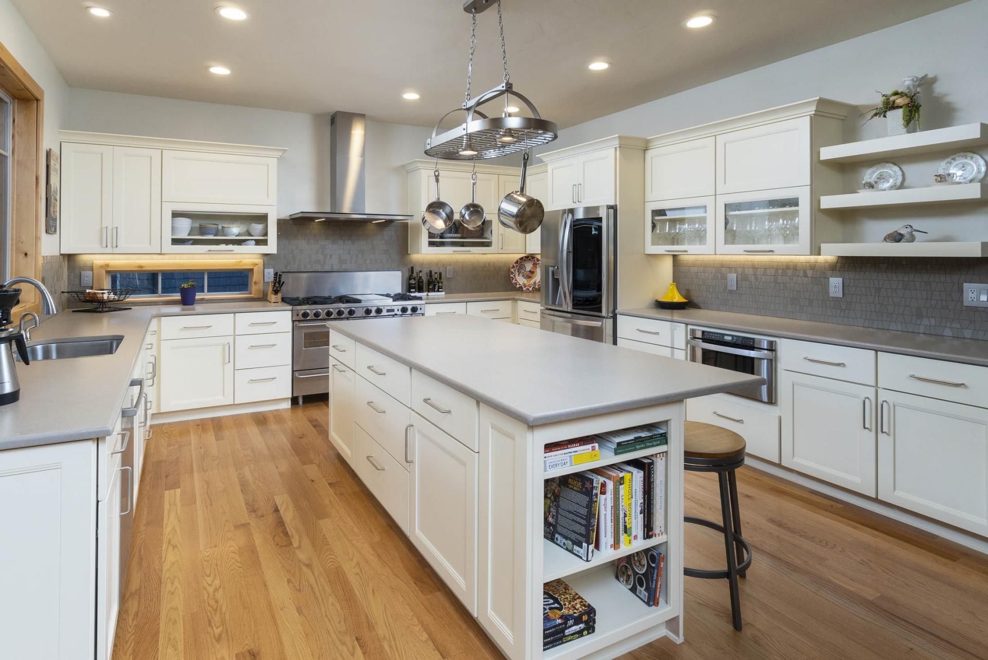 Skyliner Summit - Residential