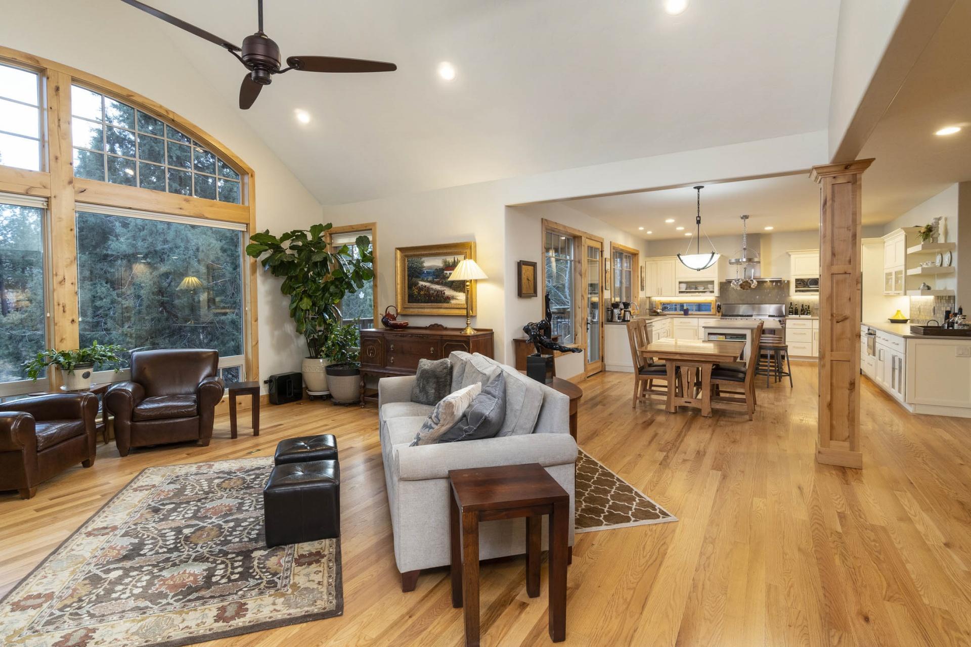 Skyliner Summit - Residential