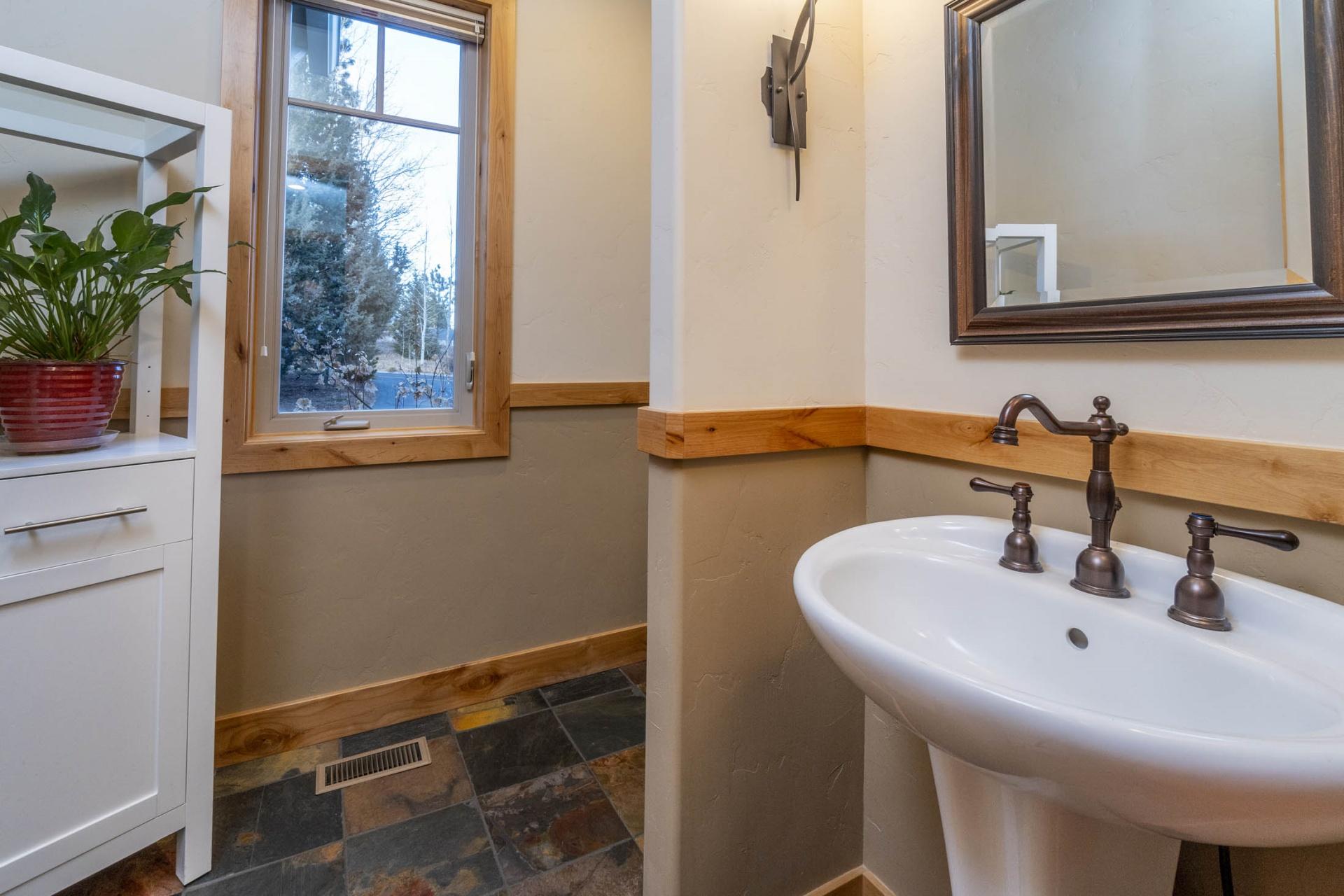 Skyliner Summit - Residential