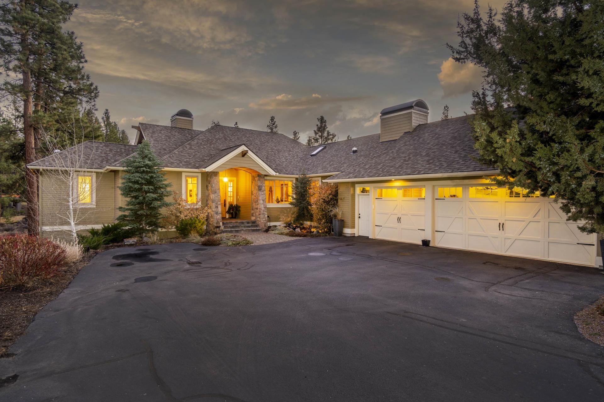 Skyliner Summit - Residential