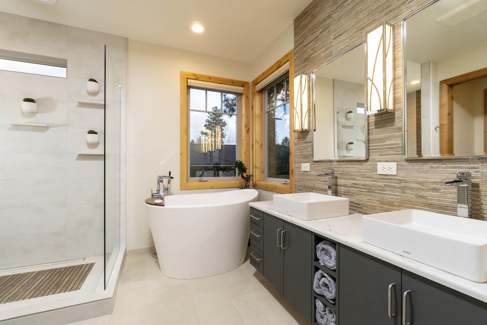 Skyliner Summit - Residential