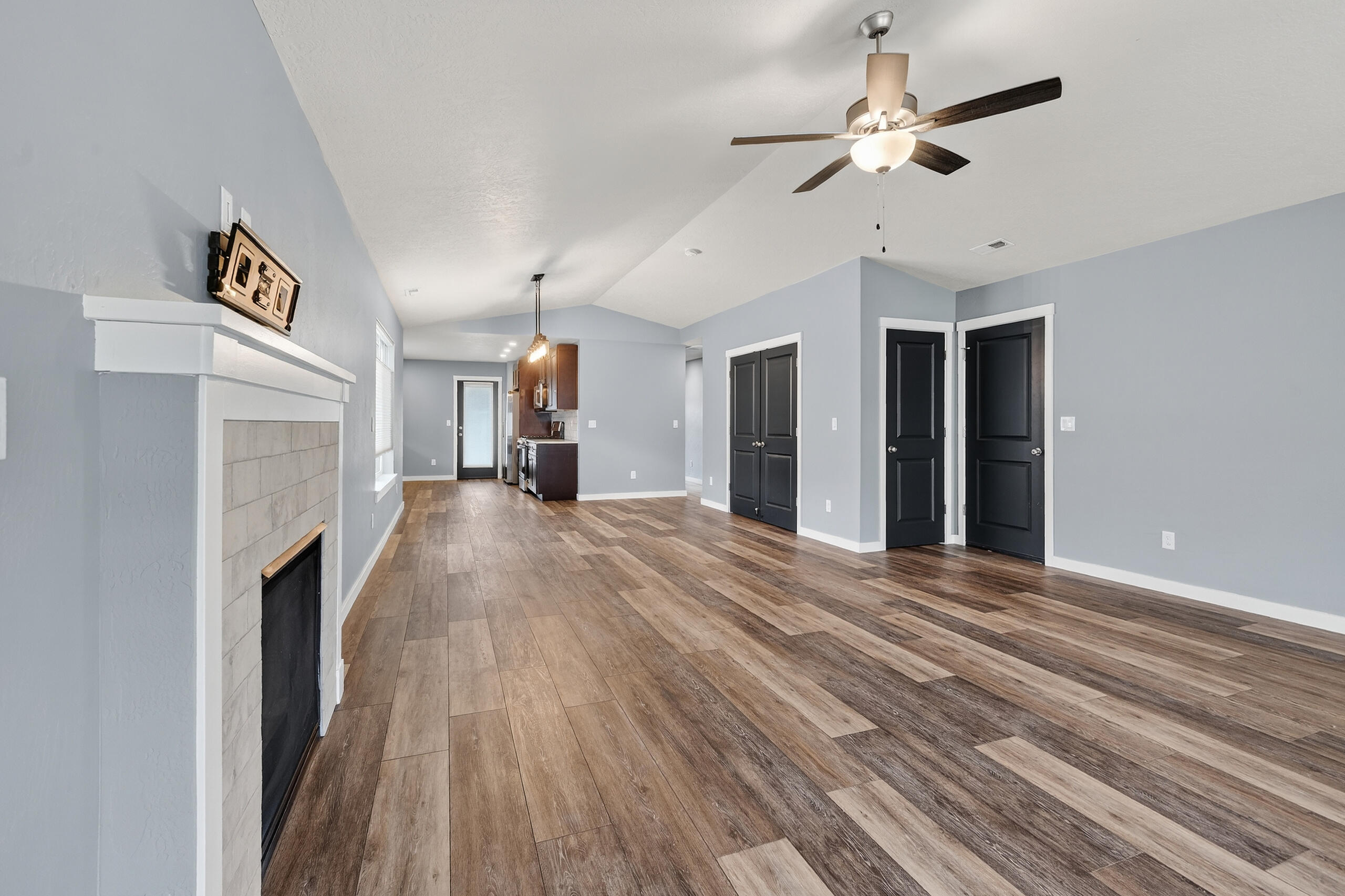 728 NE Brookstone Drive