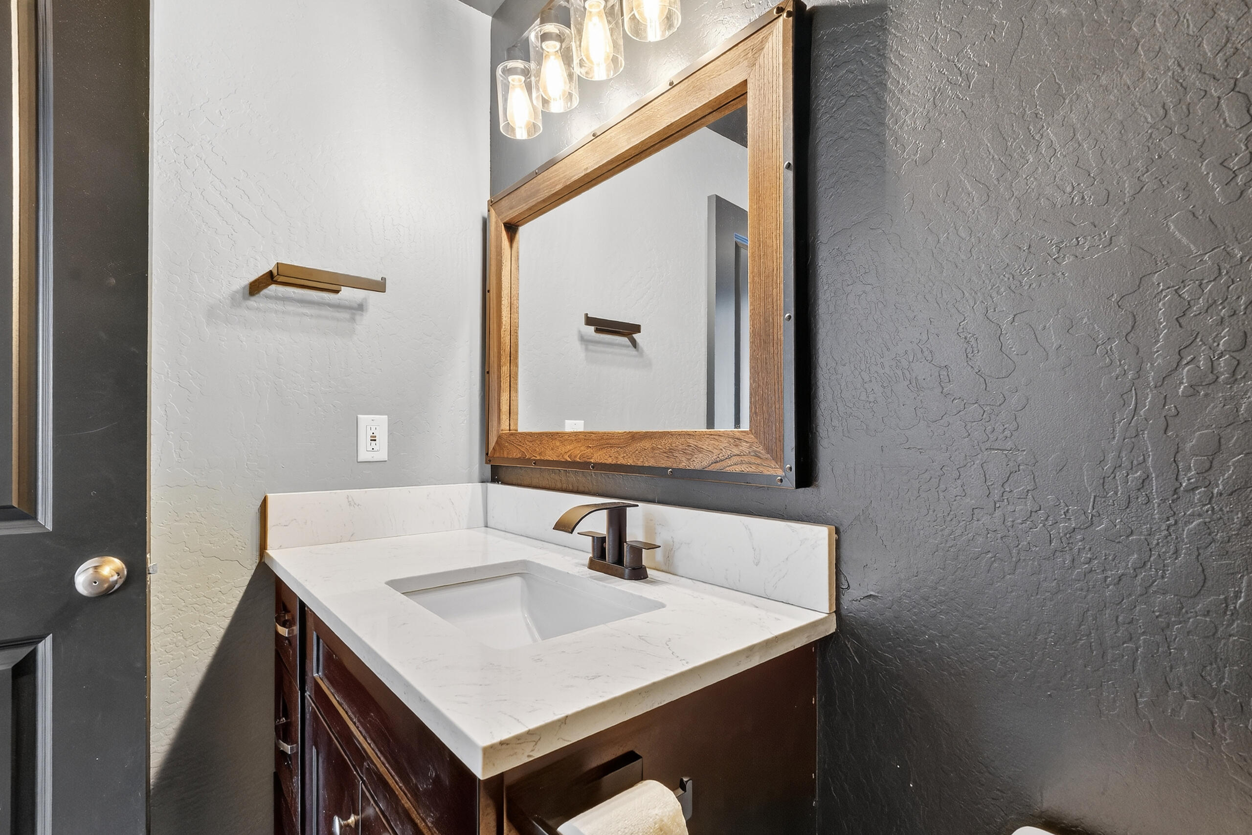 Stoneridge Terrace - Residential