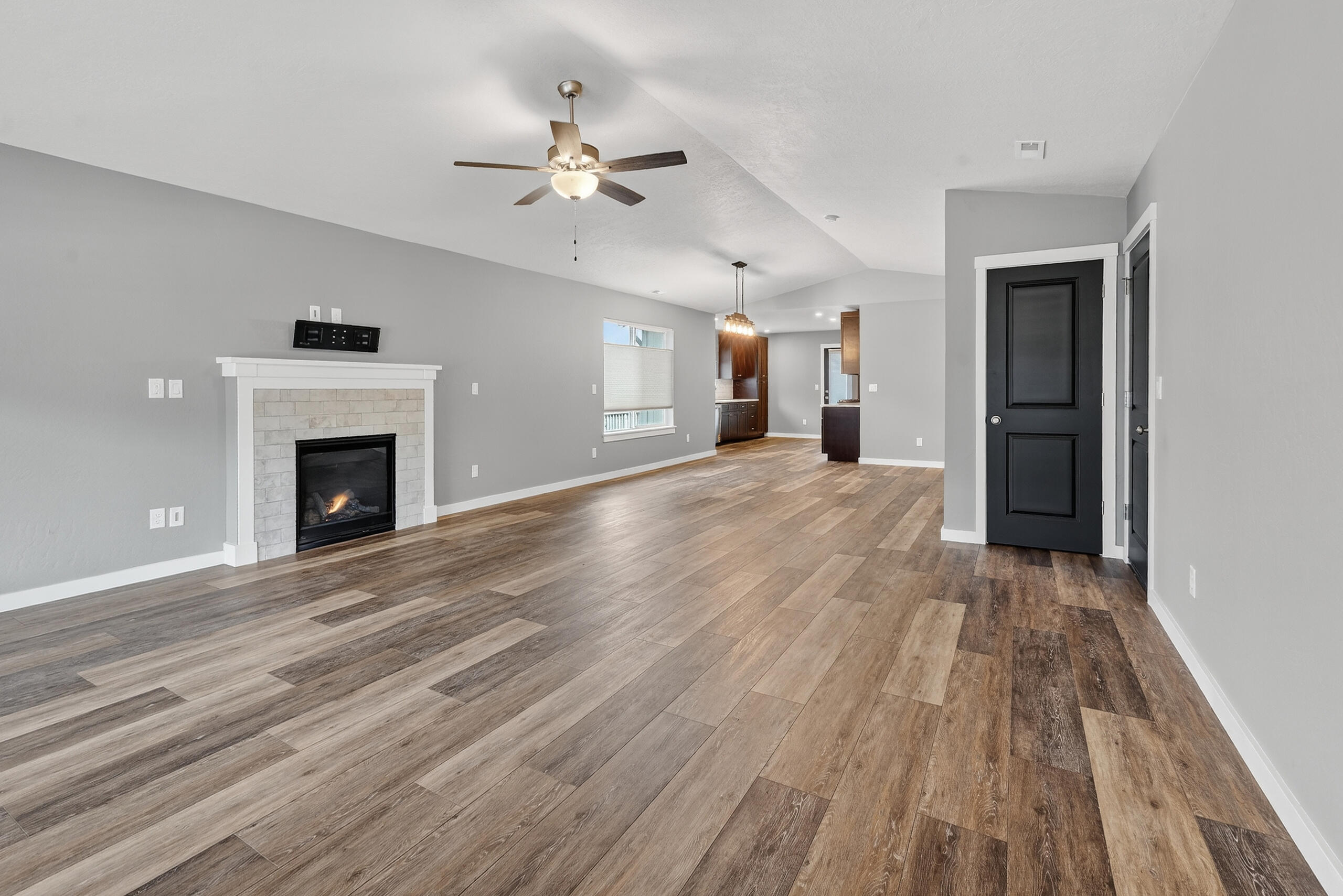 728 NE Brookstone Drive