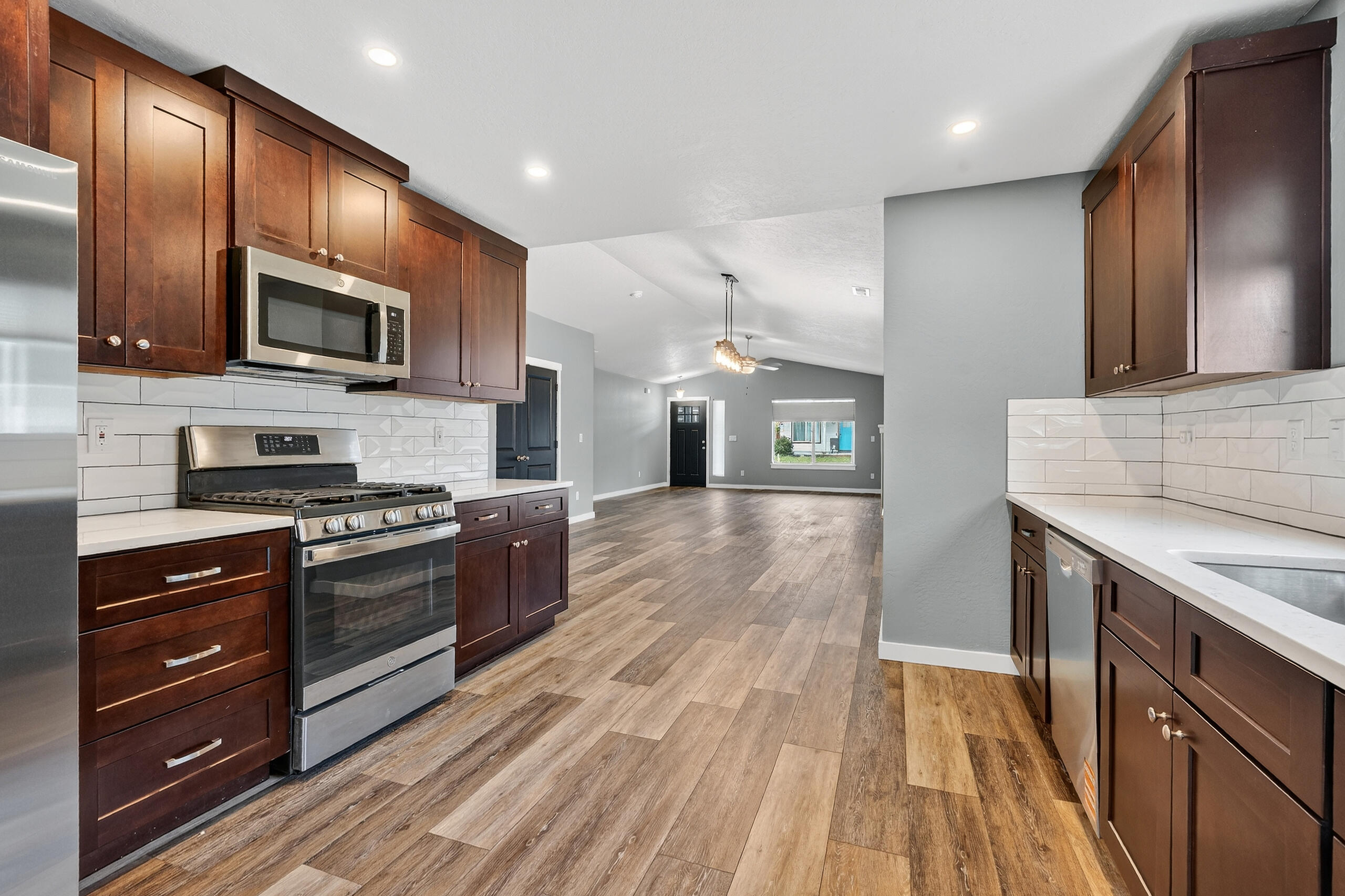 Stoneridge Terrace - Residential