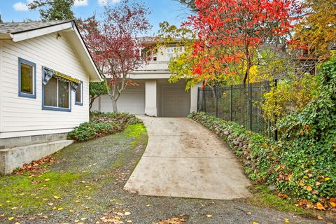 Tiny photo for 575 Auburn Street, Ashland, OR 97520 (MLS # 220211956)