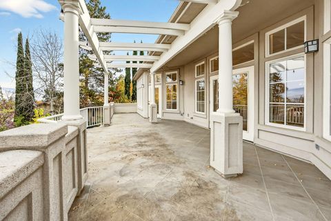 Tiny photo for 575 Auburn Street, Ashland, OR 97520 (MLS # 220211956)